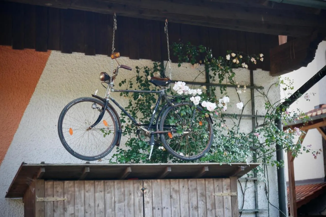 Gartenwohnung Im Gut Sonnenwald Schollnach Germany